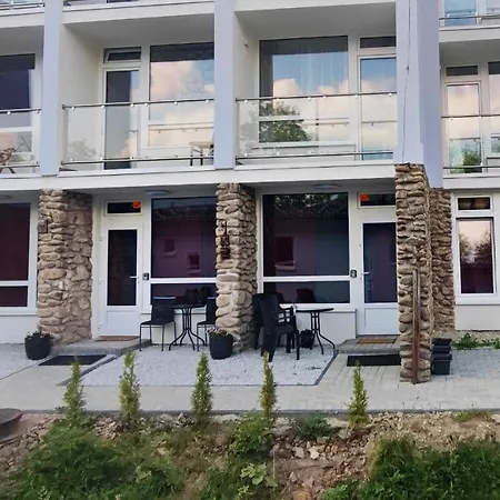 Barbara Jaszowiec Apartment