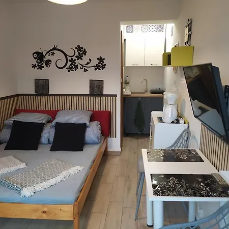 Barbara Jaszowiec Apartment *
